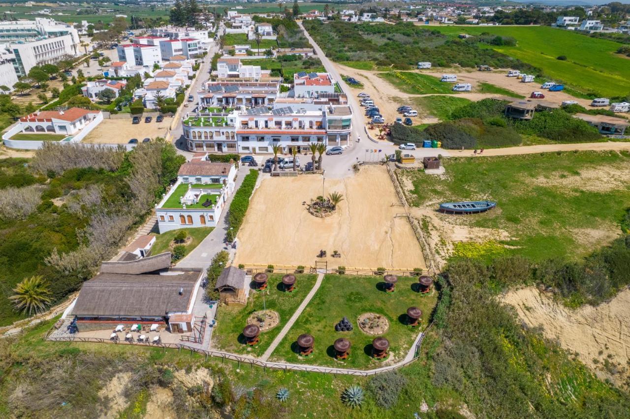 Apartamentos El Roqueo Conil De La Frontera Extérieur photo